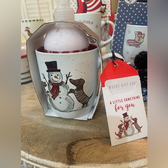 Dachshund Valentine Mug Winter theme  NWT Perfect Valentine gift etc - Picture 11 of 15